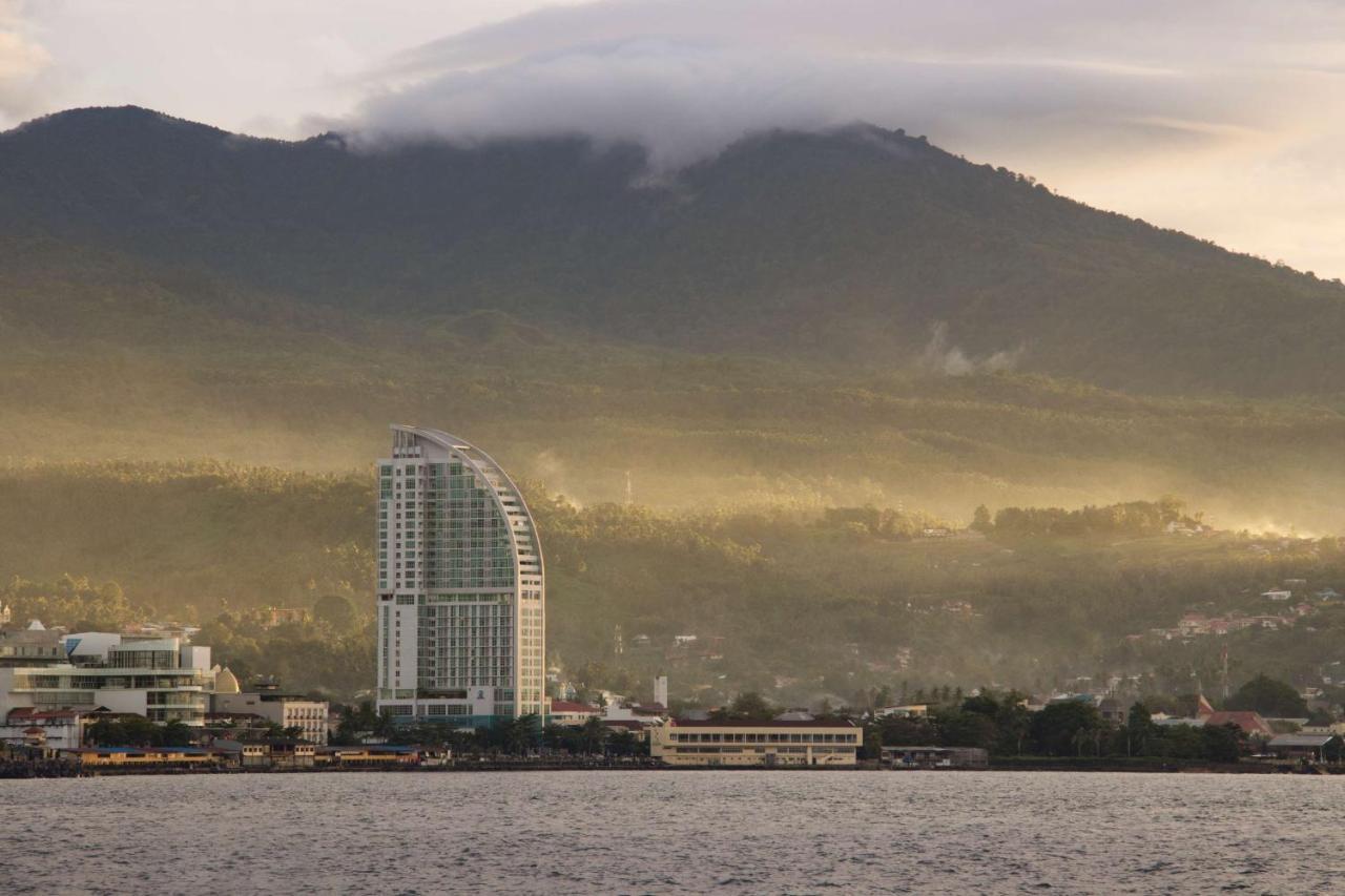 Best Western The Lagoon Hotel Manado Exterior photo